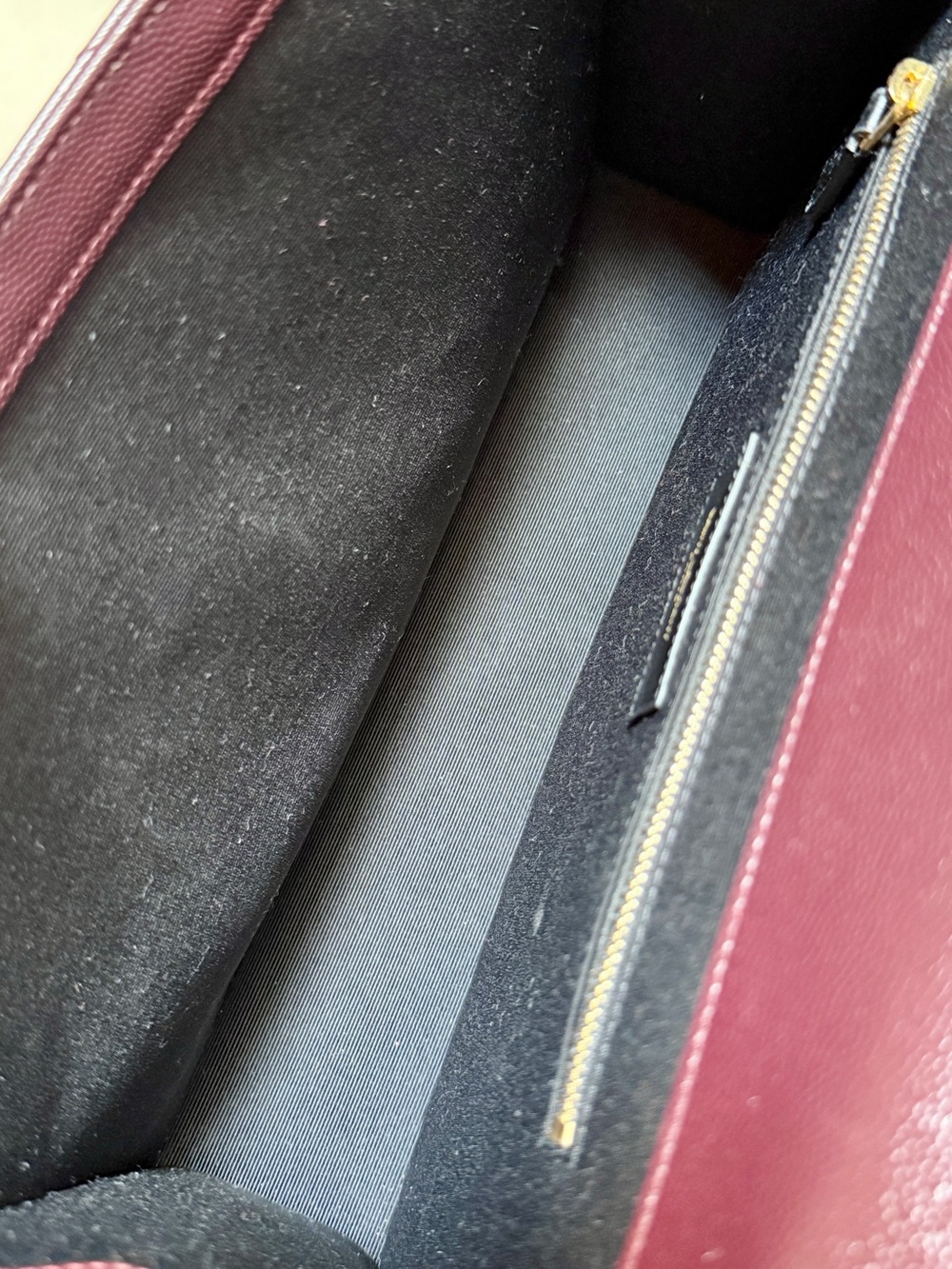 Saint Laurent Large Envelope Shoulder Bag - Picture 8 of 12
